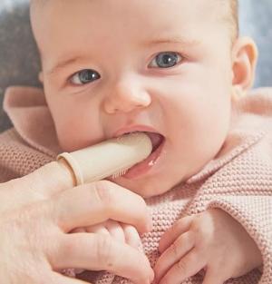 指套牙刷 (連收納盒) - 黃色